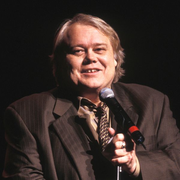 Louie Anderson dies at 68: Comedian passes away at a hospital in