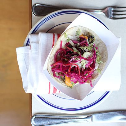 Cabbage salad, gaucamole, chipotle remoulade
