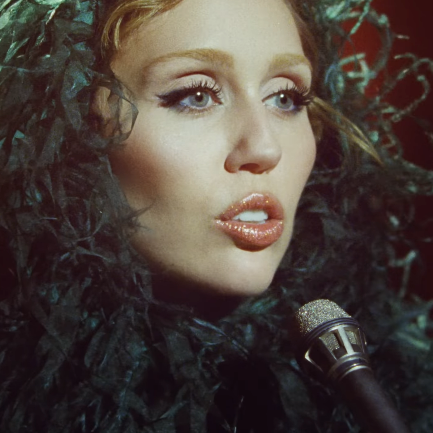 Miley Cyrus Drops 'Something Beautiful' Music Video