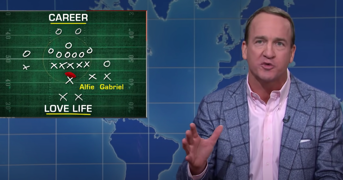 WATCH] Peyton Manning Is Emily in Paris' Biggest Stan