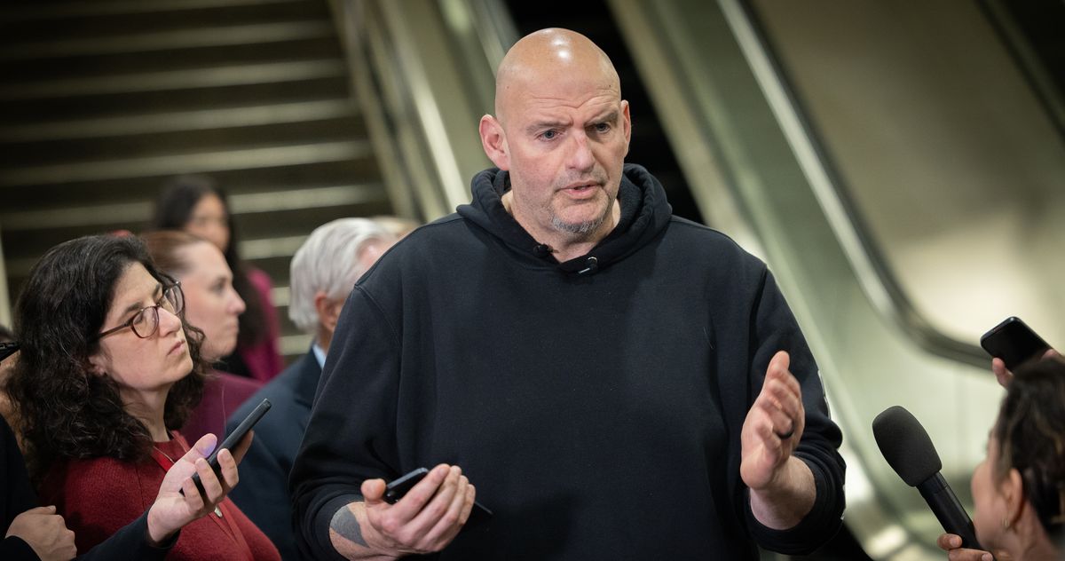 Fetterman Signals Stark Rift Over Iran War Debate and 2026 Electoral Stakes