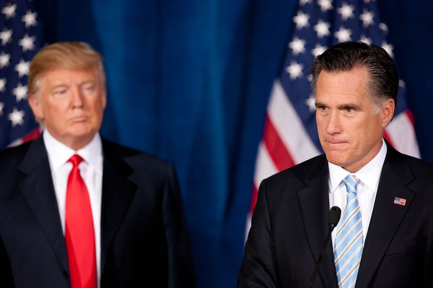 Mitt Romney Donald Trump Is A Fraud He Loves Putin And Knows Nothing About Policy Sad