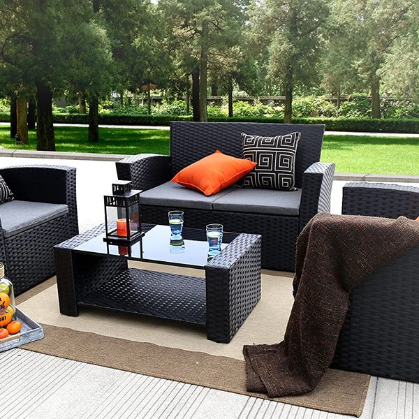 Baner Garden 4-Piece Outdoor Wicker Patio Set