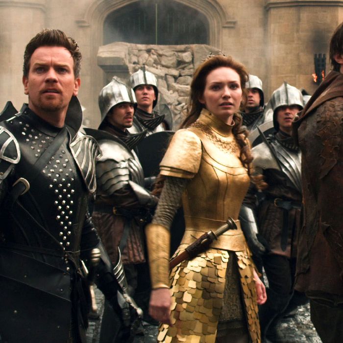(L-r) IAN McSHANE as King Brahmwell, EWAN McGREGOR as Elmont, ELEANOR TOMLINSON as Isabelle and NICHOLAS HOULT as Jack in New Line Cinema’s and Legendary Pictures’ action adventure “JACK THE GIANT SLAYER,” a Warner Bros. Pictures release.