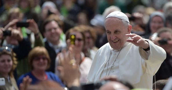 Pope Francis Took a Palm Sunday Selfie