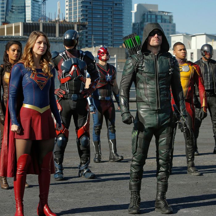 The Cw Superhero Crossover Was A Huge Success So Brace Yourself For More