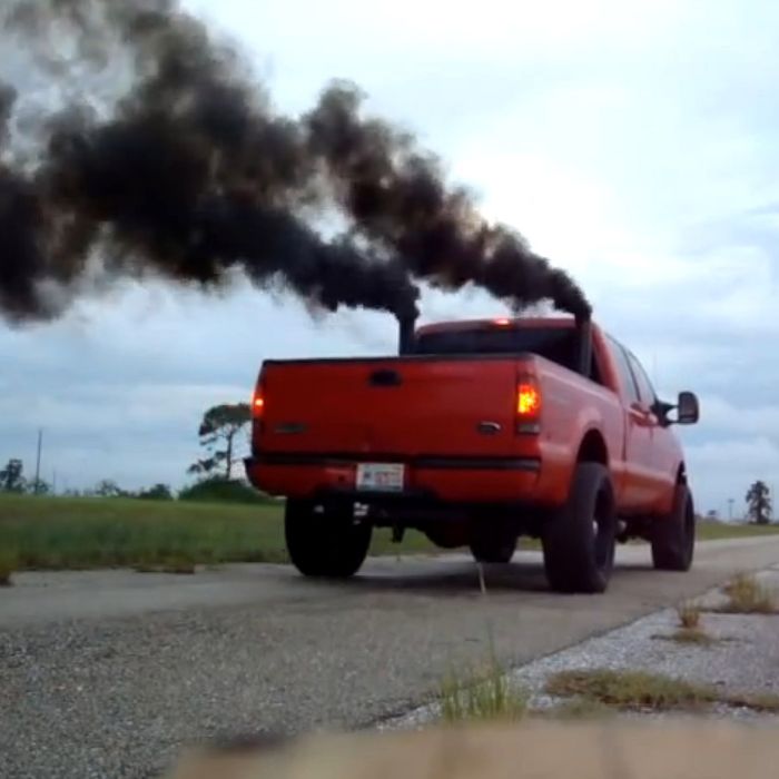 Why Pickup Truck Drivers Are Paying 5 000 To Pollute More