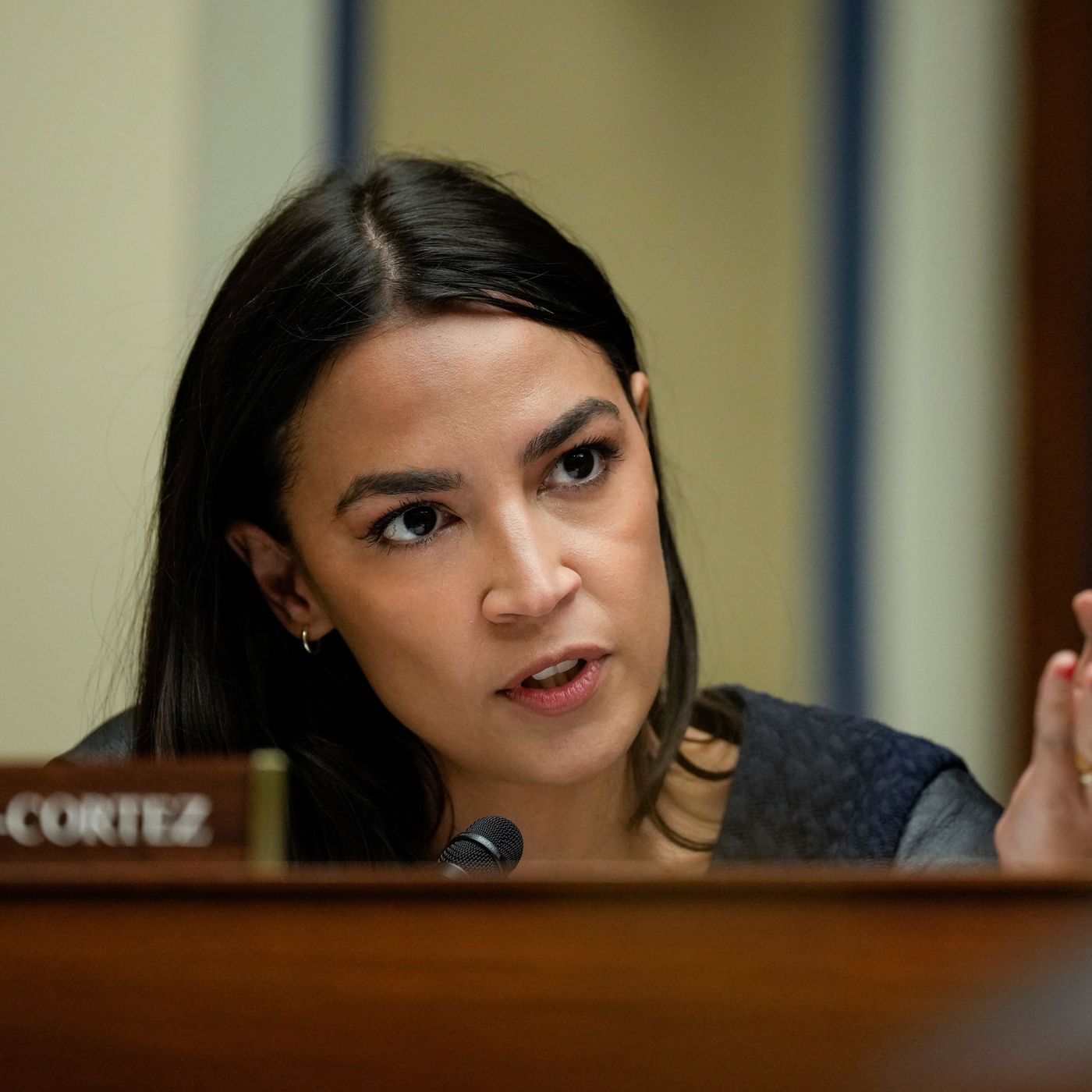 AOC Is Trying to Impeach Justices Thomas and Alito