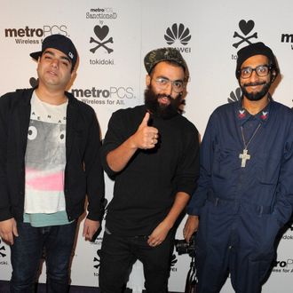 relax das racist rar