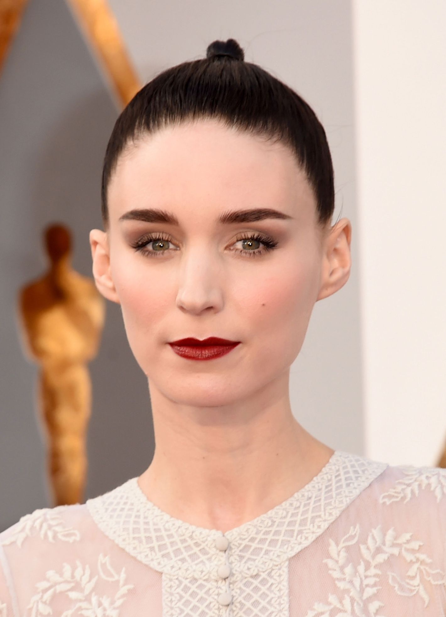 The Best 37 Oscars Lipsticks of All Time