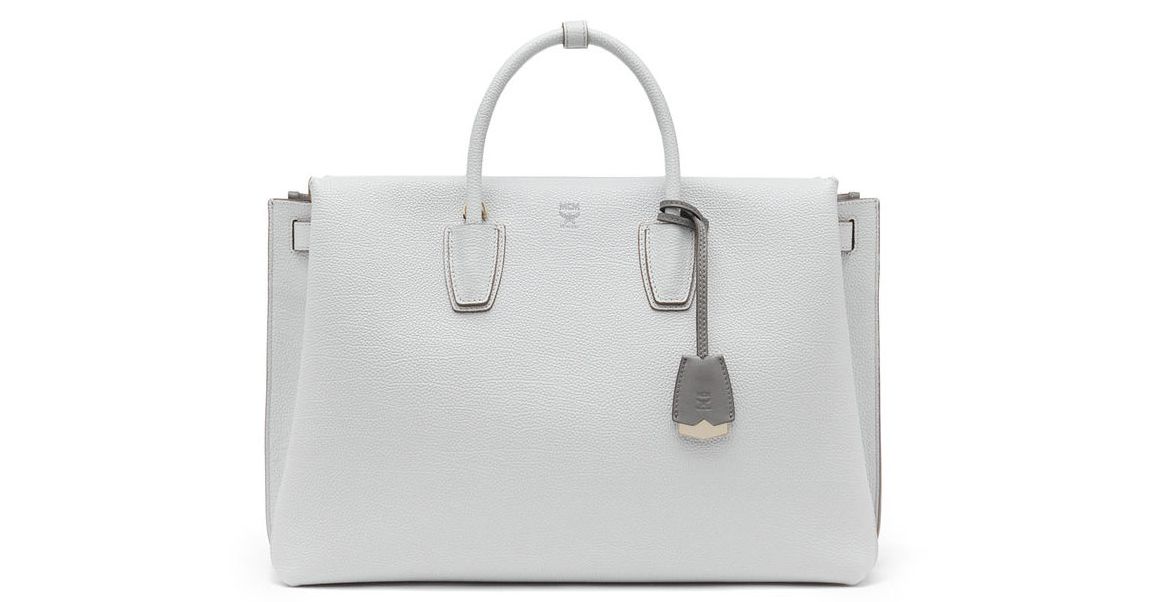 A Sleek Leather Tote to Carry Around Every Day