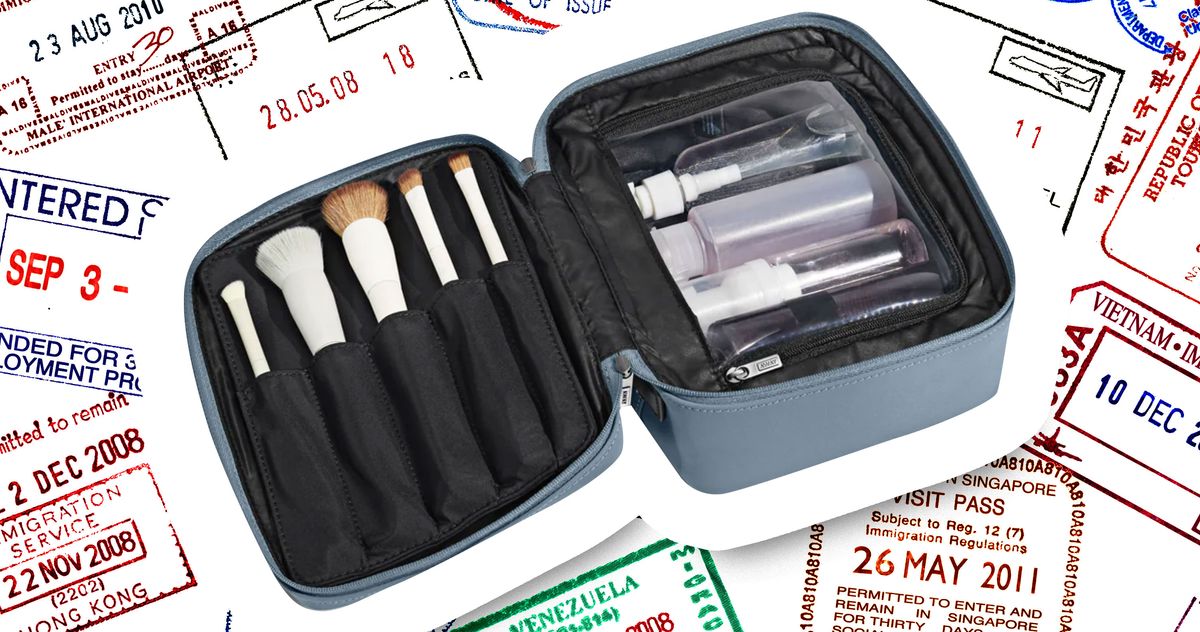 12 Best Makeup Bags, Tested and Reviewed