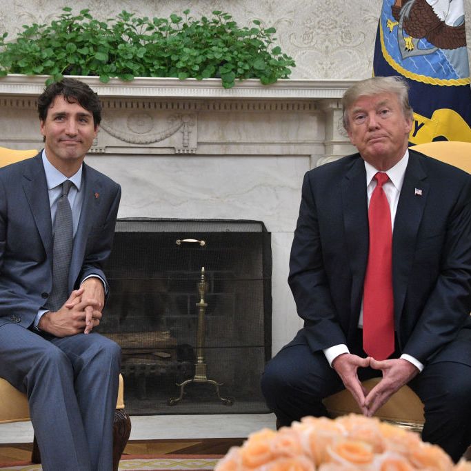 15bb74d0f988bb4ed3161eebc793741b63-trump-trudeau.rsquare.w700.jpg