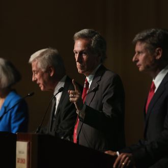 CHICAGO, IL - OCTOBER 23: Constitution Party presidential candidate Virgil Goode (2nd R) makes a point as Jill Stein (L) from the Green Party, Rocky Anderson (2nd L) from the Justice Party and Gary Johnson (R) from the Libertarian Party look on during a debate hosted by the Free and Equal Elections Foundation and moderated by former CNN talk-show host Larry King on October 23, 2012 in Chicago, Illinois. The 90-minute debate held at the Chicago Hilton hotel featured presidential candidates from the Green Party, Libertarian Party, Constitution Party and Justice Party. (Photo by Scott Olson/Getty Images)