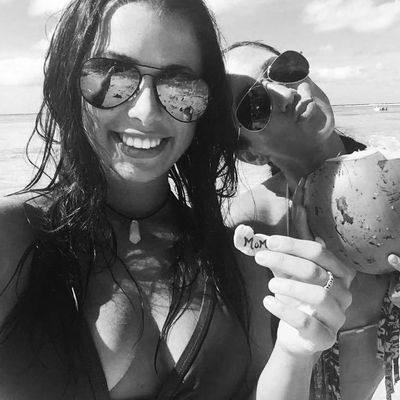 Melina Roberge and Isabelle Lagacé, on the beach, pre--drug bust.