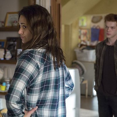 Emmy Rossum as Fiona, Cameron Monaghan as Ian.