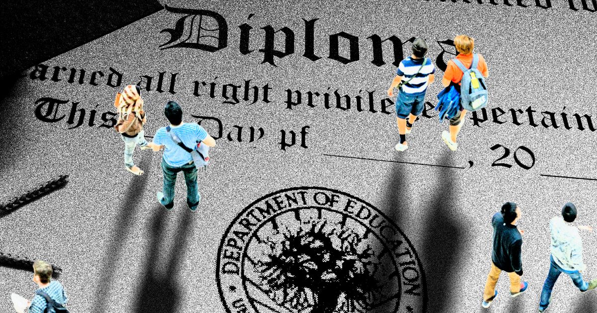 U.S. Colleges Are About to See a Big Decline in Applications