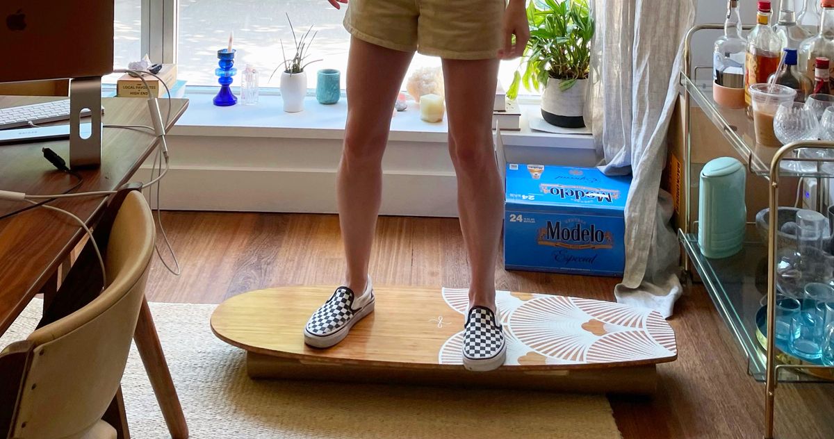 Balance Board - Rocker Board - Travel Bag Included – Rolling With It