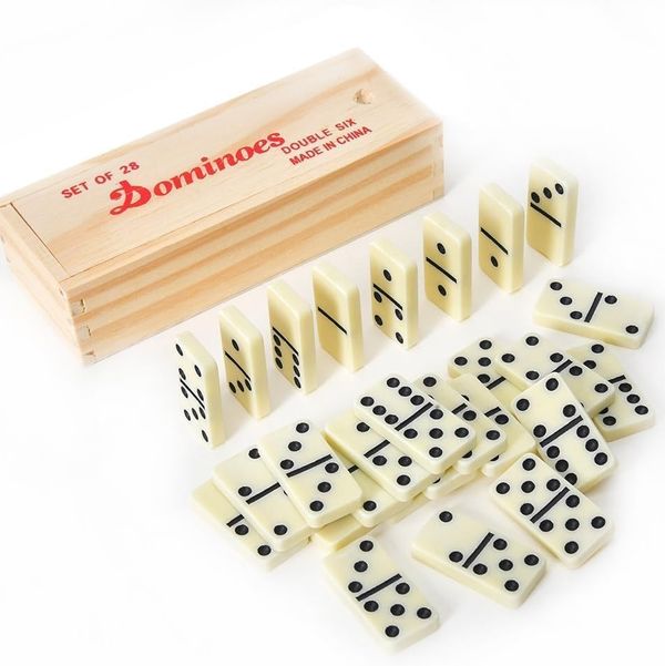 Dominoes Set