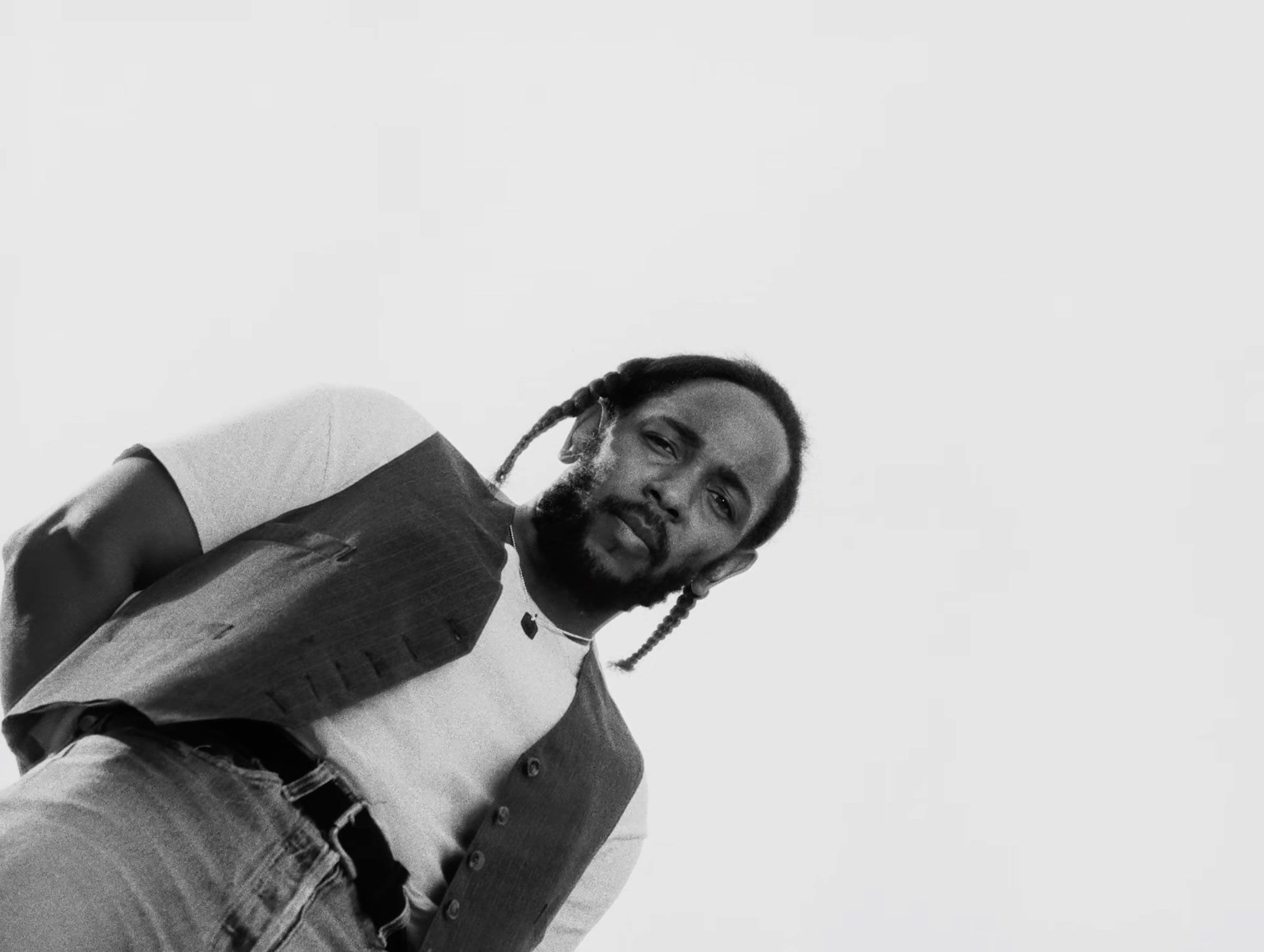 Kendrick Lamar Shares Reflective Message Alongside Huge Batch of
