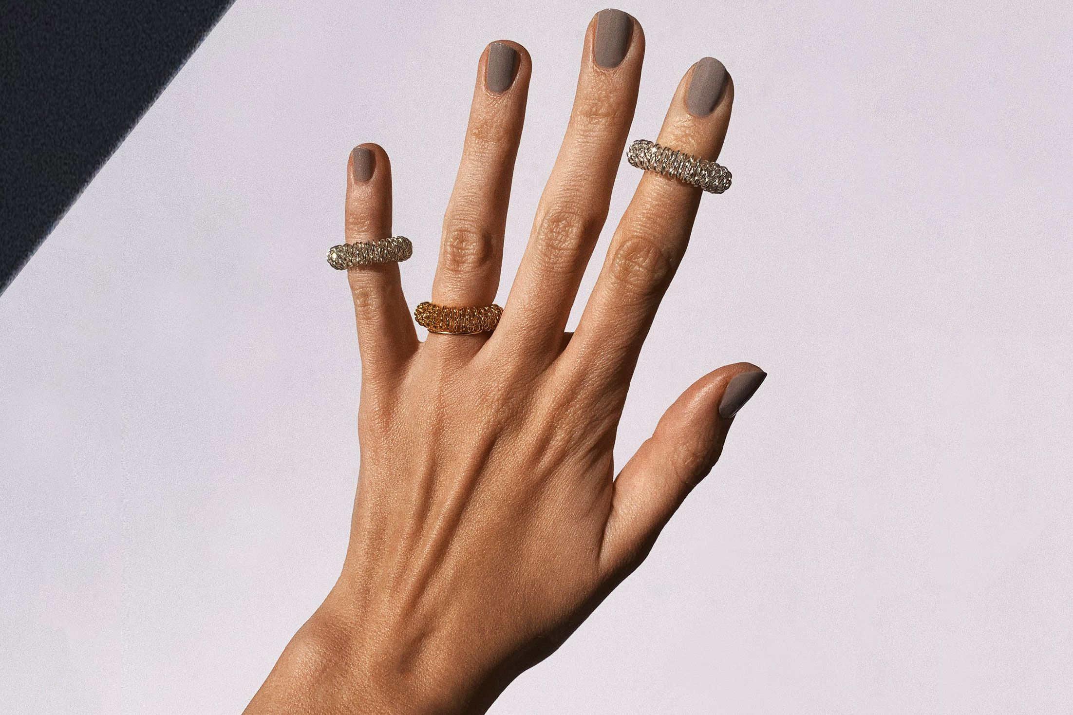 10pcs Finger Acupressure Massage Ring Stainless Steel Hand Finger Massager  Relieve Stress Golden Finger Rings Gift For Women Men | SHEIN USA