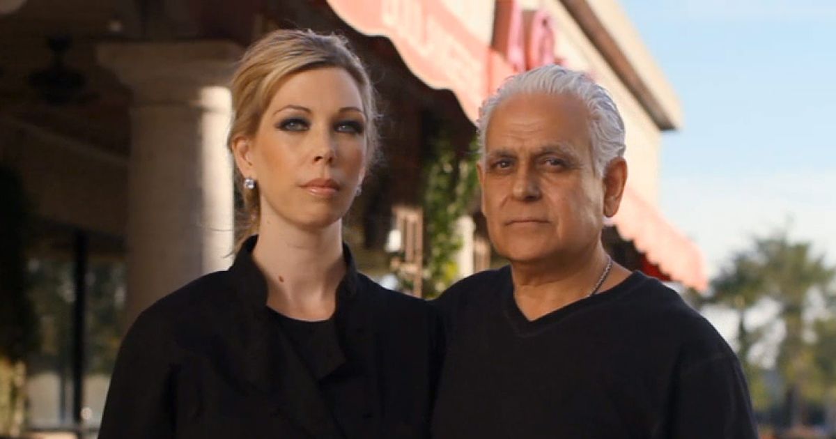 The Amy’s Baking Company Couple Is Back, Threatening to Stab Someone