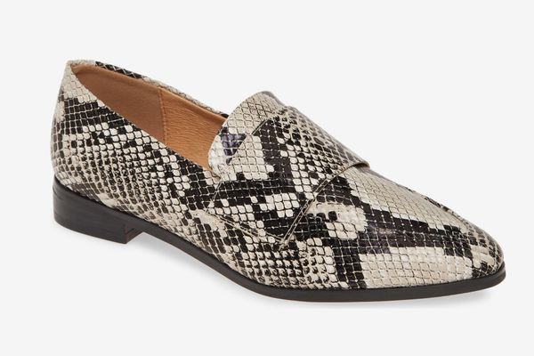 Halogen Emilia Loafer in Snakeskin