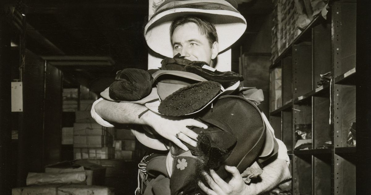 Crutches, Dentures, Cymbals: Rediscovered Photos of the Subway's Lost and Found