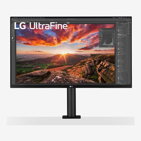 LG UltraFine 32UN880-B Monitor with Ergo Stand