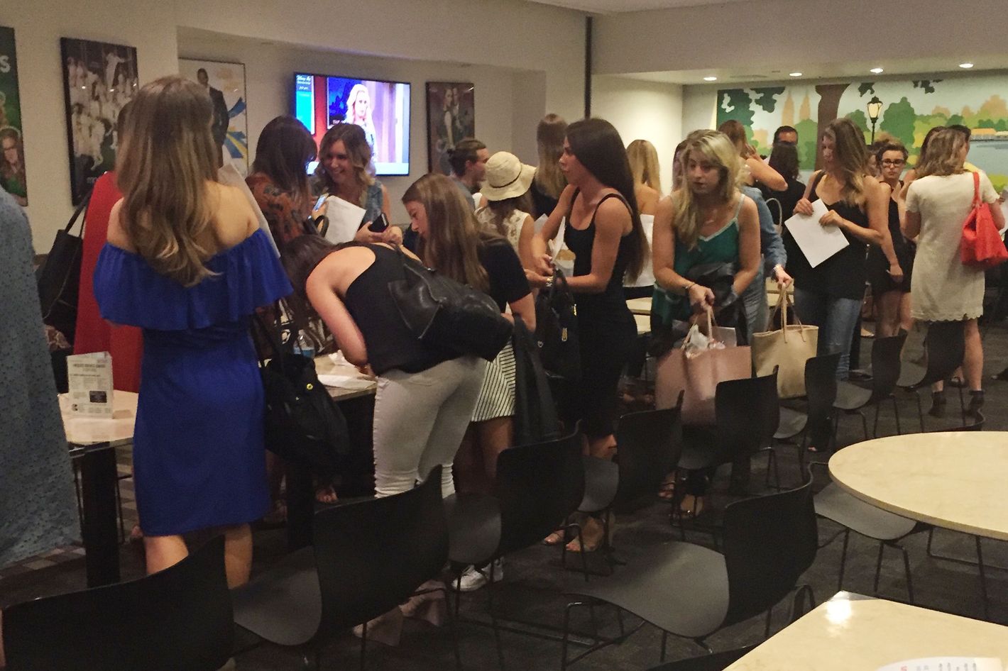 The Bachelor Casting Call Was a Hellish 3Hour Line to Nowhere