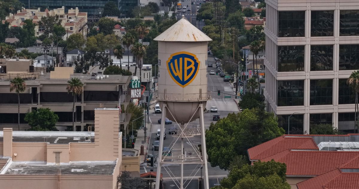 Hollywood’s Hottest Fall Drama Is the Warnermount Merger
