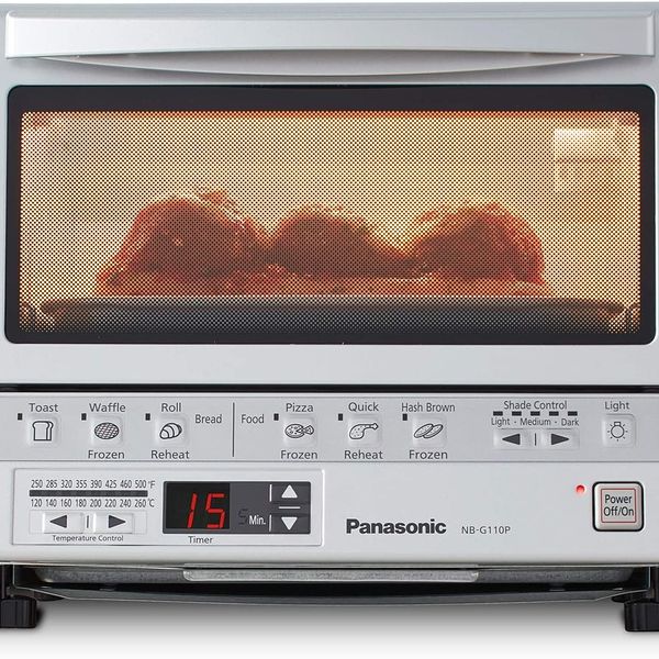 This Compact Breville Toaster Oven That's a Space-Saving Favorite Is on Sale