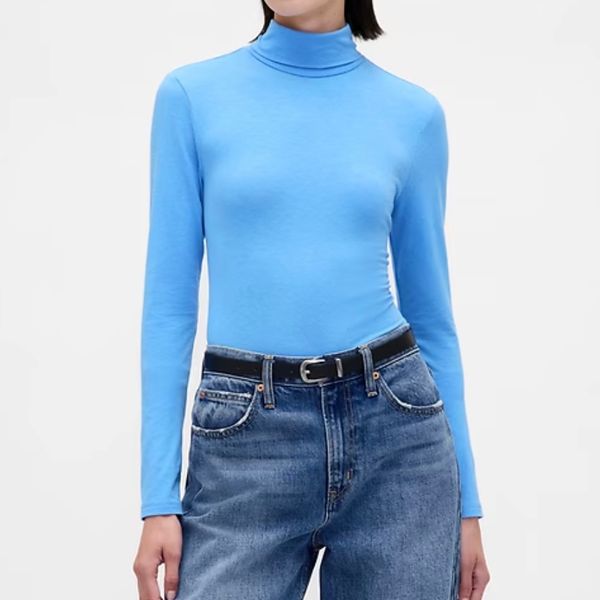 Gap Featherweight Turtleneck
