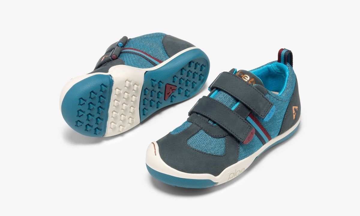 13 Best Summer Shoes For Kids 2023