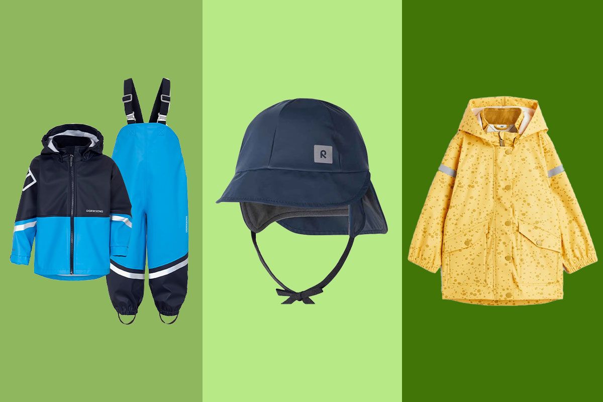 How to wear a raincoat as a grown-up