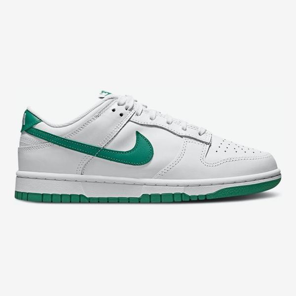 Nike Dunk Low (Lucky Green)
