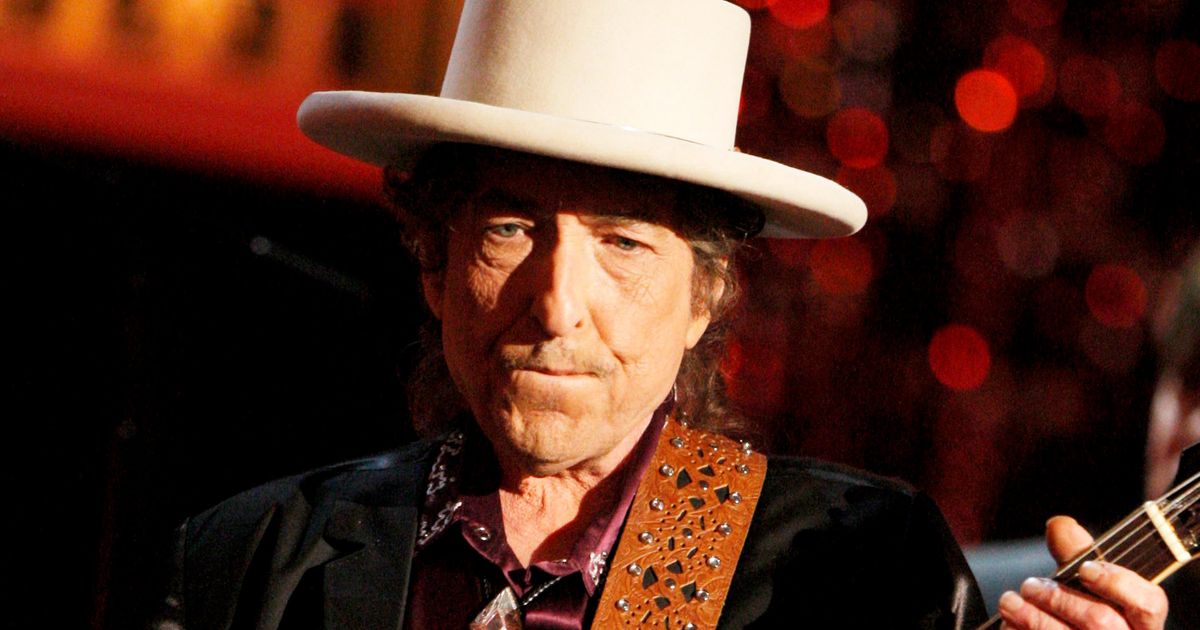 Bob Dylan Has Made His Third Frank Sinatra Covers Album — Proof He ...