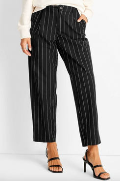 Mid-Rise Front Pleated Pants