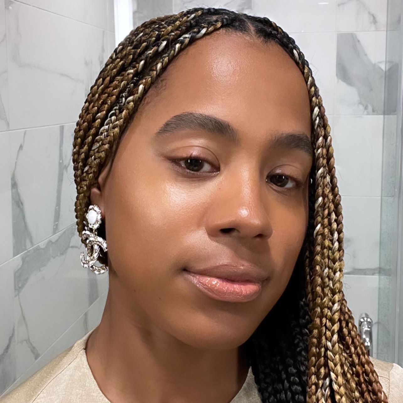 How This  Beauty Executive Gets Her Skin So Good