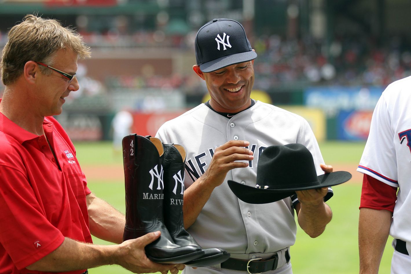 mariano rivera gifts