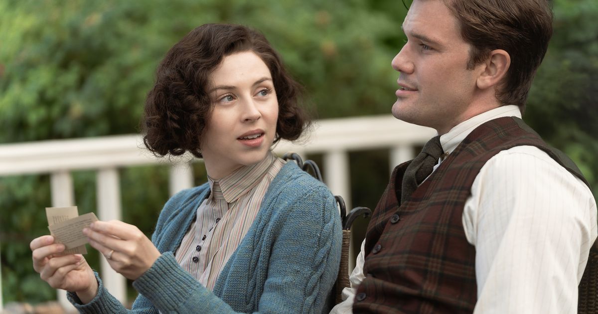 Outlander: Blood of My Blood Season-Finale Recap: A Little Escape