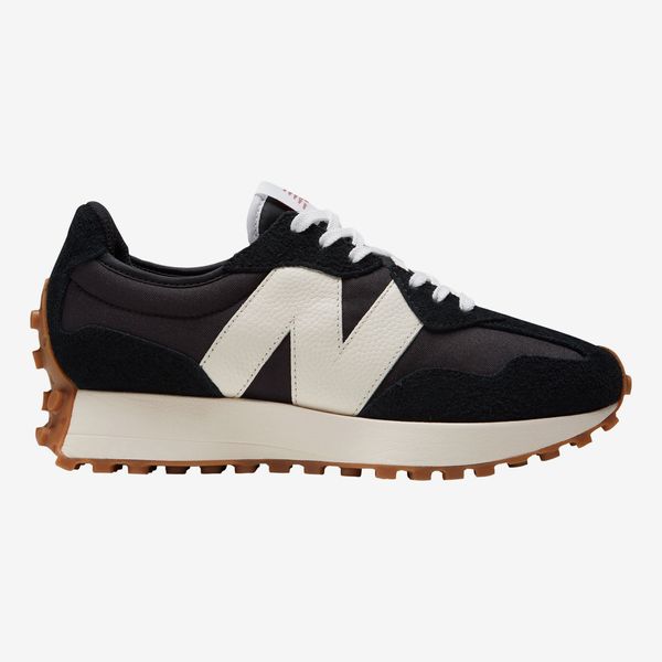 New Balance 327 Shoes — Black/White