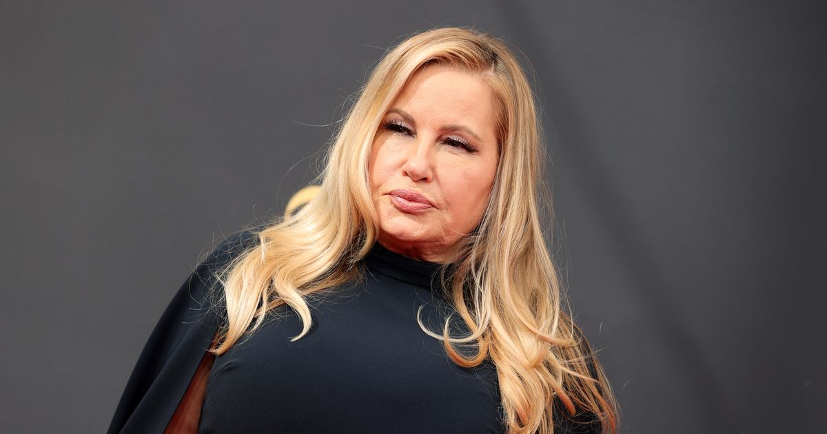 Jennifer Coolidge on the Tragedy of 'The White Lotus' Season 2