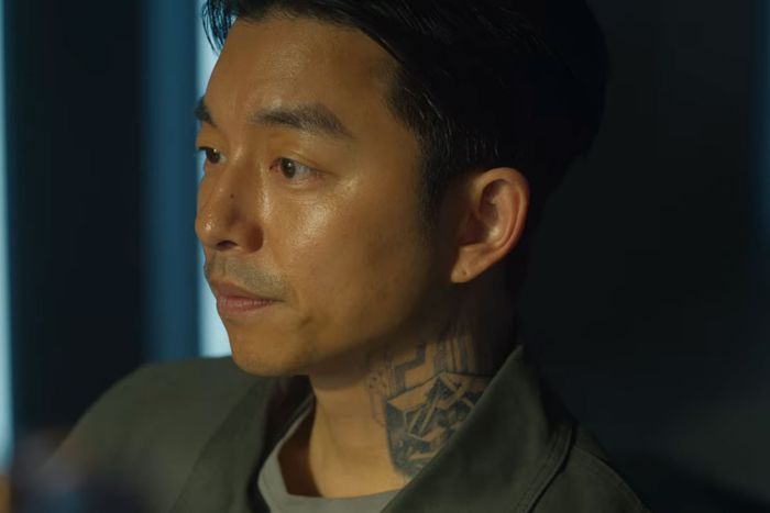 Gong Yoo’s Neck Tattoo in Netflix Sci-Fi ‘The Silent Sea’ - English Times