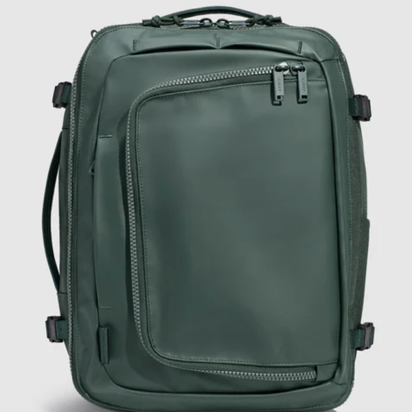 Away Active Convertible Backpack 25L