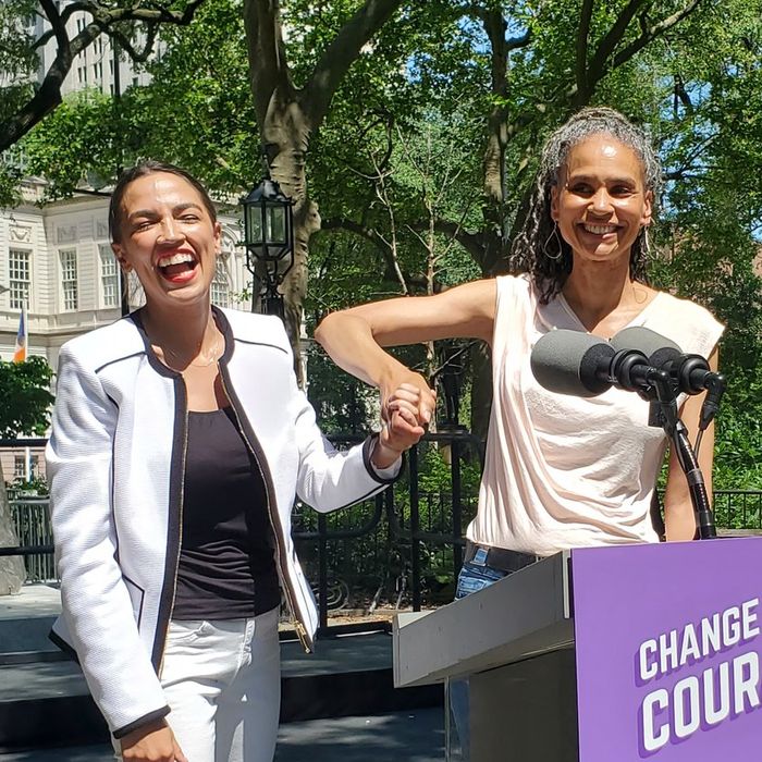 Aoc And Elizabeth Warren Endorse Maya Wiley For Mayor