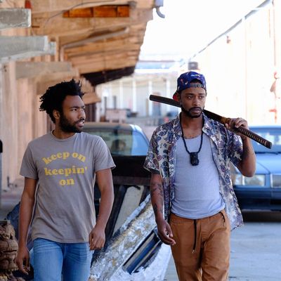 ATLANTA -- “The Streisand Effect” -- Episode 104 (Airs Tuesday, September 20, 10:00 pm e/p) Pictured: (l-r) Donald Glover as Earnest Marks, Keith Standfield as Darius. CR: Guy D'Alema/FX