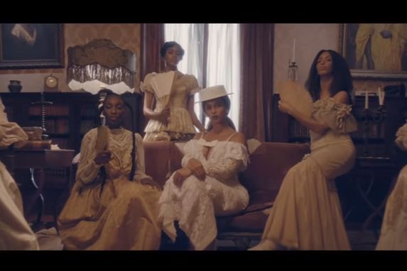 Beyoncé’s New Video Has Some Amazing Hair