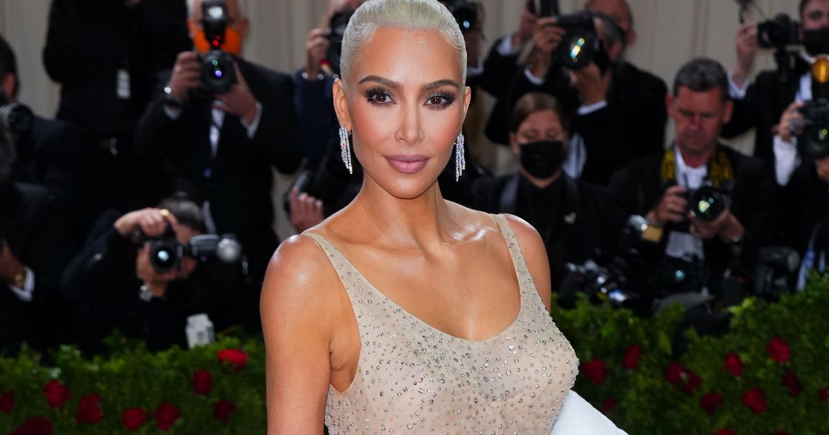 Kim Kardashian wore yet another historic Marilyn Monroe dress the night of  the Met Gala - Los Angeles Times