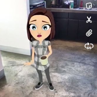 How to Use Bitmoji Lenses on Snapchat